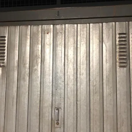 Spazioso Viale San Francesco